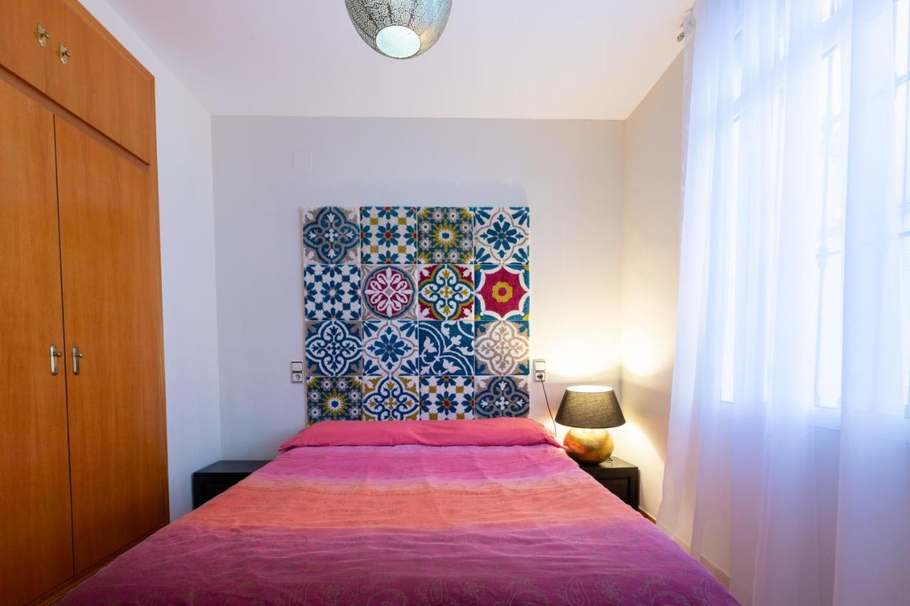 Cozy Apartment Near The Center, Torres De Serrano Valencia Exterior foto