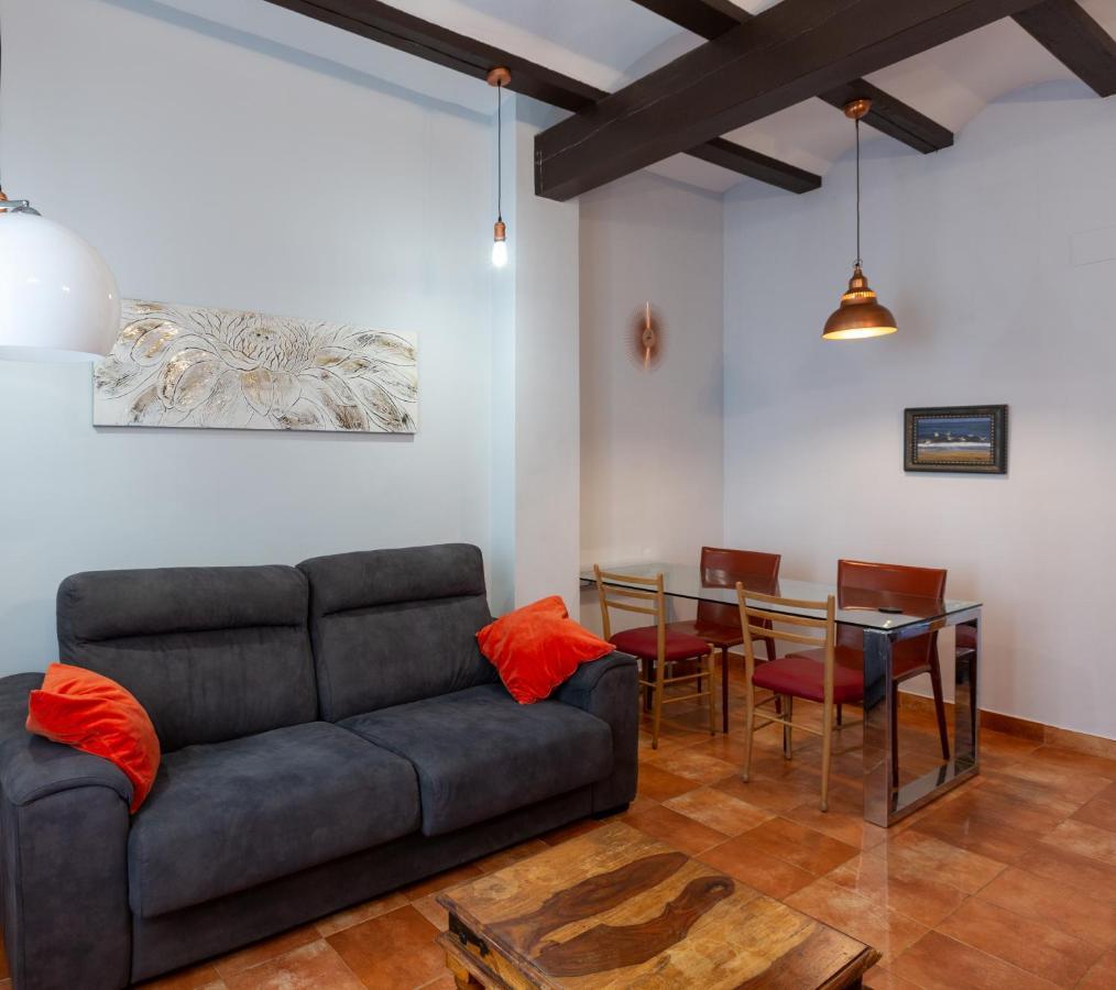 Cozy Apartment Near The Center, Torres De Serrano Valencia Exterior foto