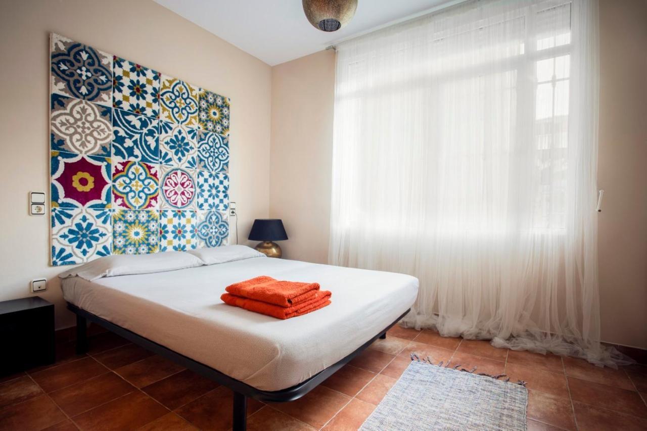 Cozy Apartment Near The Center, Torres De Serrano Valencia Exterior foto
